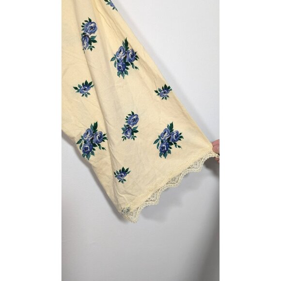 Victorias Secret Womens Robe Small Yellow Lace Trim Blue Floral Wrap Tie Belt - Picture 6 of 10